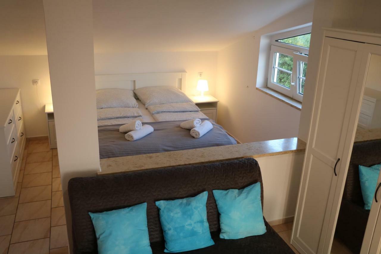 Kiki Apartment