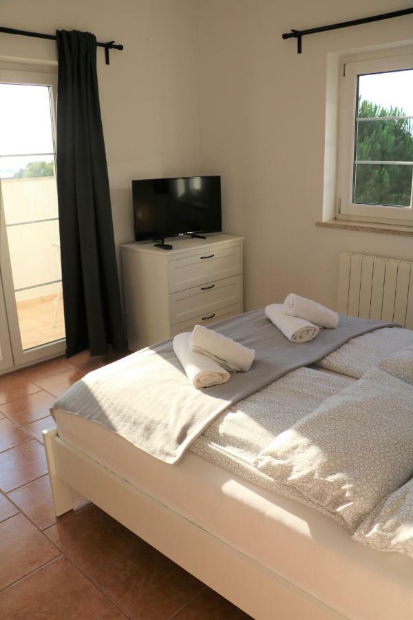 Kiki Apartment